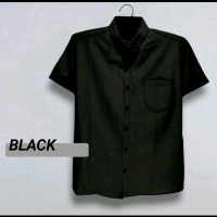 KEMEJA POLOS PRIA SLIMFIT PENDEK KEMEJA KANTOR PRIA Warna Hitam Ukuran M L XL Katun