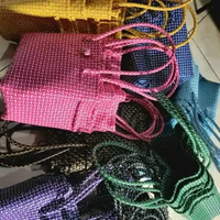 Tas Jali | Anyaman Plastik Lurik Size S ungu