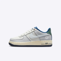 【NIKE 耐吉】Air Force 1 Lv8 GS 大童 休閒鞋 運動 經典 紫外線變色 灰白(HM3721-111)