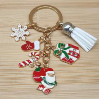 New Fashion Christmas Exquisite Keychain Snowman Santa Claus Boots Wreath Fashion Jewelry Gift Christmas Decoration Keychain