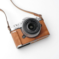 康緹斯 定製適用於nikon尼康Nikon ZFC 皮套純手工手縫真皮保護套底座