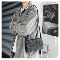 Fast M011 Tas Selempang Pria Kulit Tas Pria Kecil Tas Jalan Pria Anyaman BLACK