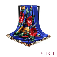 【Sukie】玫瑰方巾 玫瑰領巾/豹紋方框油畫玫瑰90X90大方巾 領巾(4色任選)