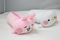 大賀屋 卡娜赫拉 筆袋 兩款 化妝包 收納包 娃娃 兔兔 P助 Kanahei 正版 授權 T00120014