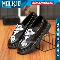 Hack Sepatu Docmart Pria Motif Bordir One Piece Loafers Formal Casual Hack 41