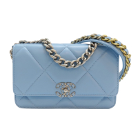 【二手名牌BRAND OFF】CHANEL 香奈兒【再降價】藍色 菱格紋 羊皮 CHANEL 19 WOC 兩用包