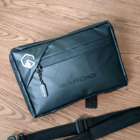 GARDIO GATAS Handbag, Clutchbag Pria