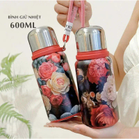 Bình Giữ Nhiệt Hoạ Tiết Cánh Hoa Vintage Dập Nổi Chất Liệu Inox 316 Cao Cấp Có Nắp Cốc Quai Xách Nhẹ
