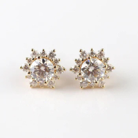 Fashion Moissanite Solid 14K 10K Yellow Gold Snowflake Studs Earrings for Women with Certificate