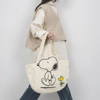 SNOOPY 史努比 史努比卡通大容量休閒帆布袋(包包女 ins 百搭單肩包 平行輸入)
