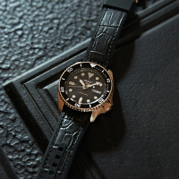 SEIKO 精工錶 4R36-07G0J(SRPD76K1) SKX 玫瑰金 運動時尚潮流機械腕錶 黑色面 42.5mm_SK037