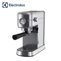 【Electrolux 伊萊克斯】1公升極致美味500 半自動義式咖啡機 (不鏽鋼按鍵式) E5EC1-31ST