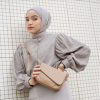 Tas Wanita Nauri Simple Elegan Sling Bag Tali Sabuk Adjustable Polos Kokoh empuk Pu Leather Selempan