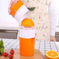 Portable 300ml Manual Juicer Reamer Fruit Squeezer Mini Lemon Citrus Juicer Extractor for Home Healthy Hand Lemon Orange Juicer