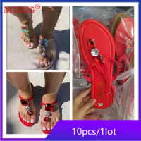 MDUG 10pairs Bulk Lots Beach Shoes for Women Toe Strap Slippers Summer Fashion Rhinestone Thongs Sandals Female Rubber M9029