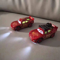 Xe Lightning McQueen Xe đua McQueen Đồ chơi xe trẻ em Xe McQueen bằng hợp kim