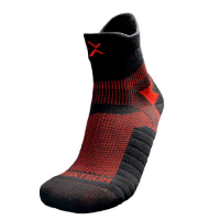 【EGXtech】P82I 中筒籃球襪(黑紅色2雙入)