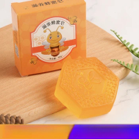 Natural Handmade Honey 80G Nourishing and Moisturizing Essential Oil Wash Face Bath Six-Side Propolis Soap