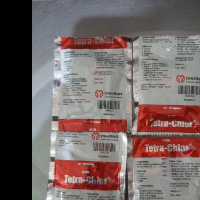 Medion Tetra-Chlor Obat Ayam 10 Capsul Isi 10 Sachet Kapsul Antibiotik Berスペctrum Luas Vitamin B Kom