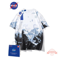 新品熱賣 男生夏季時尚百搭NASA聯名冰絲短袖T恤男士夏季2022新款圓領寬鬆上衣服短袖男夏裝 r1p6