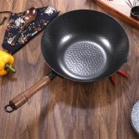 Hand iron hammer wok non stick light pans uncoated frying pan frying woks pans wok pan frying pan cast iron pots and pans