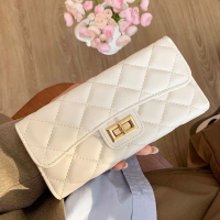 Women's leather wallet Long wallet, easy to carry, rectangular shape, large capacity.