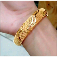Gelang Tangan Wanita Gelang Bangkok Titanium Gold Anti karat Mewah Elegand kalung mouse