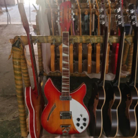 Rickenbacker 360 electric guitar, semi-hollow body, 12-string guitar, 5 pieces of wood splice neck
