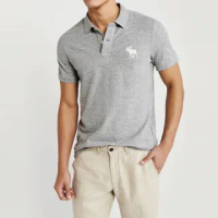 【Abercrombie & Fitch】AF 經典刺繡大麋鹿Polo衫-灰色(平輸品/春夏舒適)