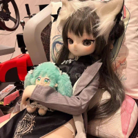 Búp bê silicon anime 2D có khung xương và khớp nối, mô hình BJD nhỏ gọn, chân thực.