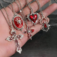 European and American Baroque Cross Necklace for Women, Unique Vintage Bohemian Minimalist Pendant S