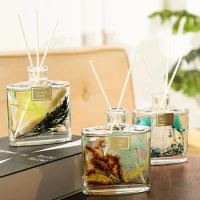 120ml Natural Reed Diffuser Set with Sticks, Glass Aroma Oil Diffuser for Home, Office, Hotel, Bathroom, Reed Diffuser Gift Set