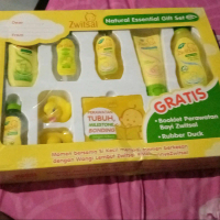 zwitsal natural essential Gift set Bayi