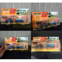 mainan anak diecat koleksi matchbox 1 set Matchbox Hitch & Haul Distroyer / MBX Farm Trailer