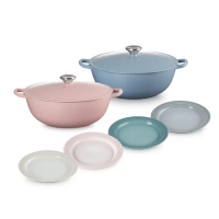 【Le Creuset】琺瑯鑄鐵鍋媽咪鍋28cm甜心粉/礦石藍 2色選1(贈悠然恬靜系列沙拉盤組22cm-4入)