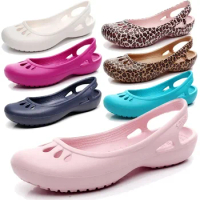 Certified Satihu Summer New Lightweight Anti Slip Hole Shoes Clog For Women's Flat Bottom Sandals Nurse Outdoor Beach Jelly