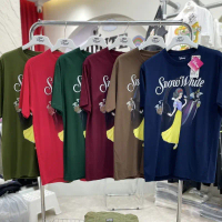 Power 7 Shop เสื้อยืดการ์ตูน \Snow White\" ลิขสิทธิ์แท้ DISNEY (TM-232-ผ้าสี) คําแนะนําการขายที่ร้อน