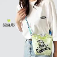 Cute Cartoon Snoopy Drawstring Embroidered Crossbody Bag Hand Bag Shoulder Bag Phone Crossbody Bag Girl
