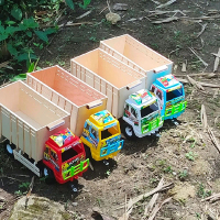 Miniatur Truk Plastik Modif Herex Bisa Oleng dan Belok untuk Mainan Anak-anak