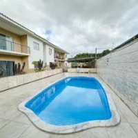住宿 Apto Térreo 2 quartos sendo 1 suite (ambos com ar), no Residencial Praia e Sol, condomínio a apro