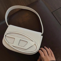 MOUSSON กระเป๋าสะพายผญ กระเป๋าสะพายผญ diesel bag jingle bag กระเป๋าผู้หญิงแบบพกพาลายกระเป๋าสายไหล่เด