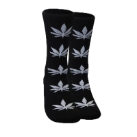 kaos kaki hitam motif bunga