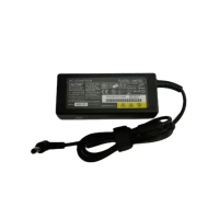 Adaptor LifeBook SH572 SH771 SH772 SH782 UH572 19V 3,42A
