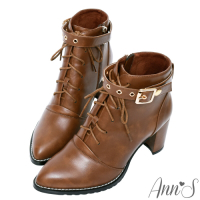 Ann’S美靴模範生-造型綁帶可拆式扣帶尖頭粗跟短靴-棕(版型偏小)