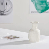 【JEN】小清新白陶瓷迷你版花瓶花器桌面裝飾擺飾工藝品(長頸)