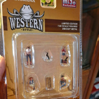 Figure 1:64 American Diorama Edisi Terbatas Gaya Barat Set Diecast Metal 1:64 Scale Figures