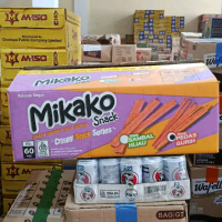 Mikako Snack Crispy Stick Series Pedas Gurih [ 1 Pak Isi 10 ] Makanan Ringan Favorit