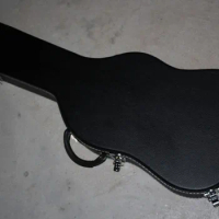 Use this link only when ordering a guitar Not sold separately st guitar case