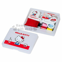 小禮堂 Hello Kitty 日製針線用品盒《白紅.側坐》縫紉用品.針線包