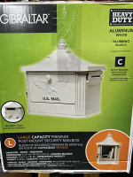 Gibraltar Hamilton Premium, Large, Locking, Aluminum, Post Mount Mailbox, White